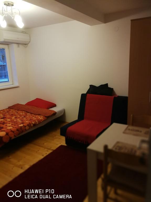 Studio Lenka Soko Banja Luaran gambar